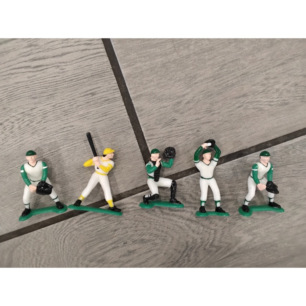 Vintage 1981 Wilton Baseball Player Figurines Set of 5 Cake Toppers Green Yellow